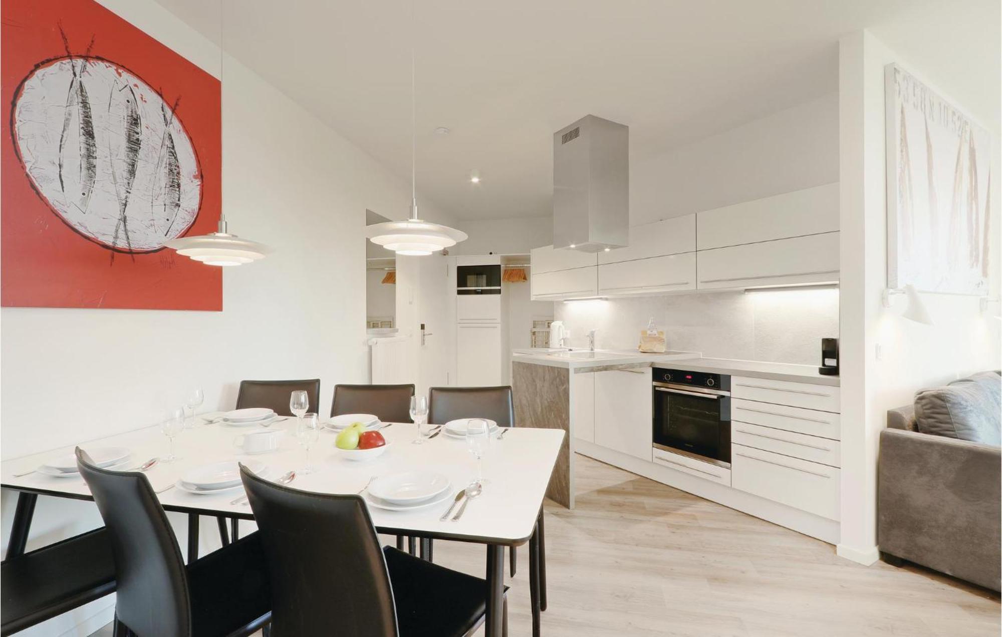 Awesome Apartment In Luebeck Travemuende With Wifi Exteriör bild
